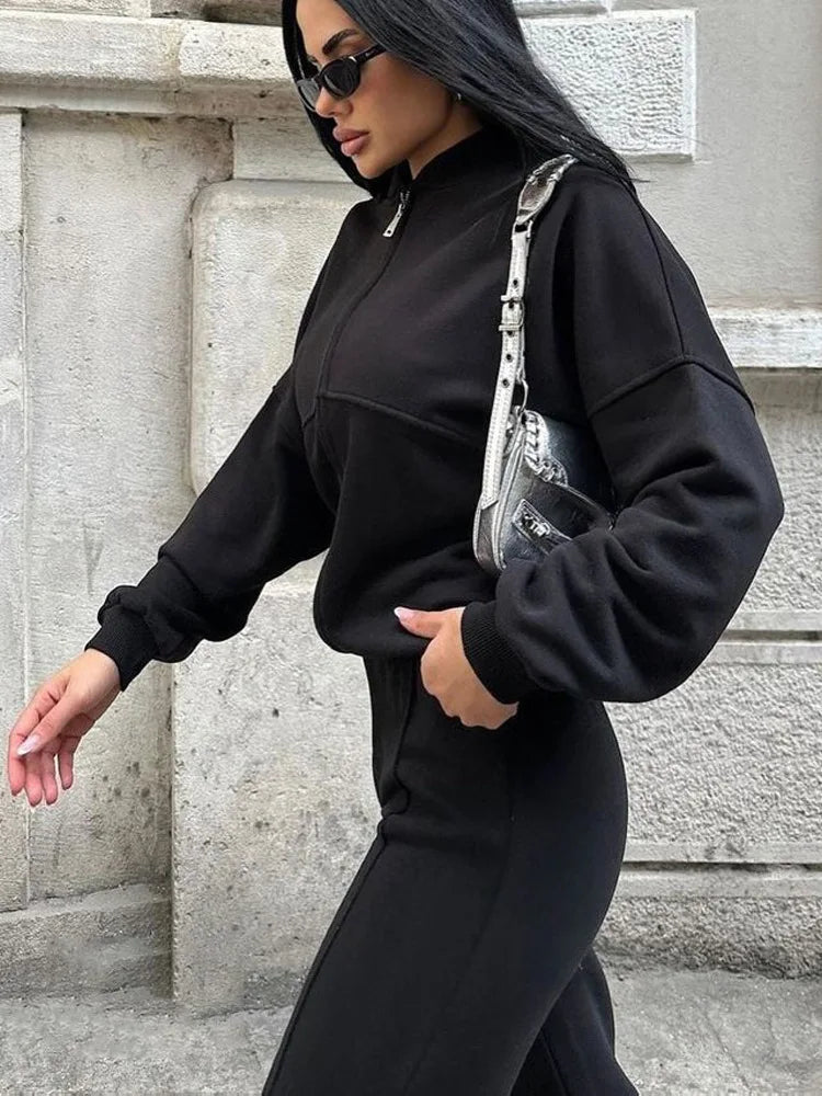 Ensemble Sport Femme – Sweat Oversize et Pantalon à Lacets, Tenue Confortable et Décontractée