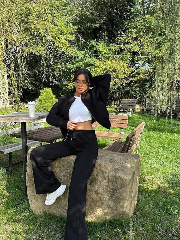 Ensemble Sport Femme – Sweat Oversize et Pantalon à Lacets, Tenue Confortable et Décontractée