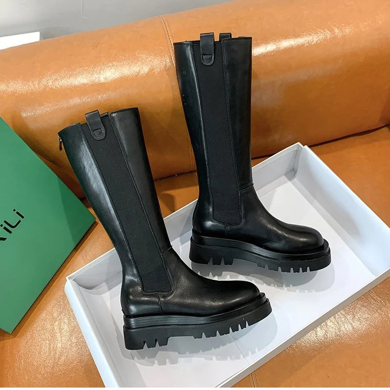 Bottes genou femme – plateforme, talons carrés, fourrure chaude, look mode automne/hiver