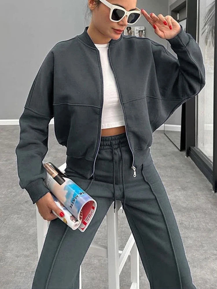 Ensemble Sport Femme – Sweat Oversize et Pantalon à Lacets, Tenue Confortable et Décontractée